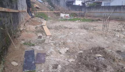Terreno à venda, 577 m² por R$ 1.300.000,00 - Vila Assis Brasil - Mauá/SP