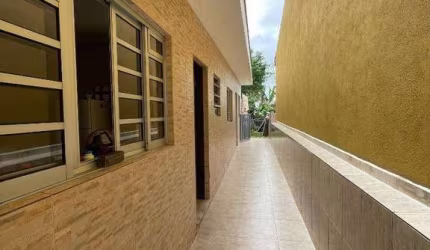 Casa com 2 dormitórios para alugar, 150 m² por R$ 2.000,00/mês - Parque Bandeirantes - Mauá/SP