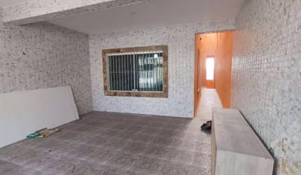 Sobrado com 3 dormitórios à venda, 204 m² por R$ 590.000,00 - Jardim Nilza Miranda - Mauá/SP