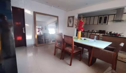 Casa com 3 dormitórios à venda, 209 m² por R$ 950.000,00 - Vila Assis Brasil - Mauá/SP