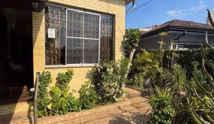 Casa com edícula 3 dormitórios para alugar, 184 m² por R$ 3.728/mês - Vila Guarani - Mauá/SP