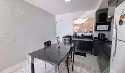 Sobrado com 2 dormitórios à venda, 59 m² por R$ 330.000,00 - Jardim Itapeva - Mauá/SP