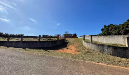 Condomínio Chacaras Cataguá - Terreno à Venda medindo 5.111m² por apenas R$ 1.200.000