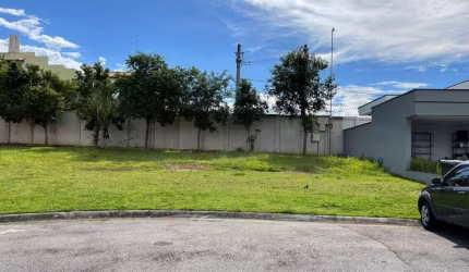 Terreno à Venda em Taubaté - Parque Senhor do Bonfim por R$ 690.000
