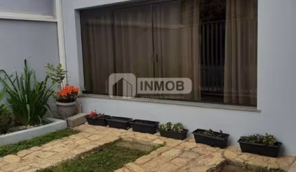 Casa Comercial para Locação no Jardim das Nações - Taubaté/SP.