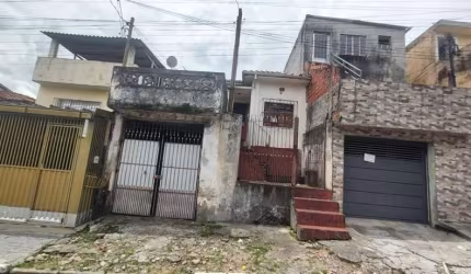 Casa para Venda em São Paulo, Vila Monte Santo, 2 dormitórios, 2 banheiros, 1 vaga
