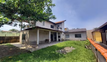 Sobrado Com 4 Dormitórios à Venda, 360 M² Por R$ 532.000,00 - Balneário Pontal do Norte - Itapoá/SC