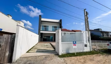 Sobrado Pé na Areia - Barra do Saí