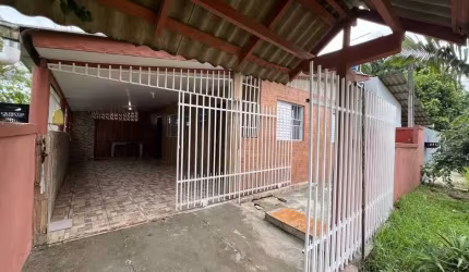 Sua casa na Praia por Menos do Que Você Imagina, Samambaial