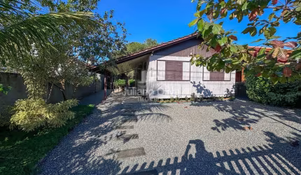 Casa À Venda no Cambiju