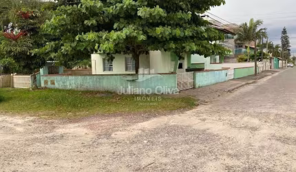 Apartamento Á Venda 100 metros do Mar