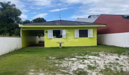 Casa á Venda no Cambiju - Itapoá