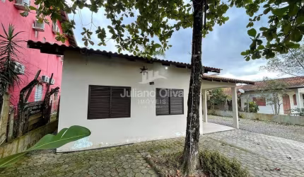 Casa à Venda Ótima Localização Ao Lado do Riviera Santa Maria