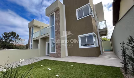 Sobrado Com 3 Dormitórios à Venda, 122 M²  - Barra do Saí - Itapoá/sc