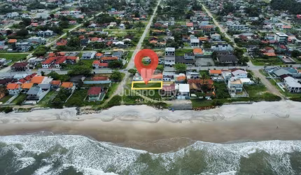 Terreno quadra mar - Barra do Saí - Itapoá-SC