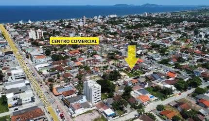Casa com 2 suítes e 1 quarto à Venda, Centro - Itapoá