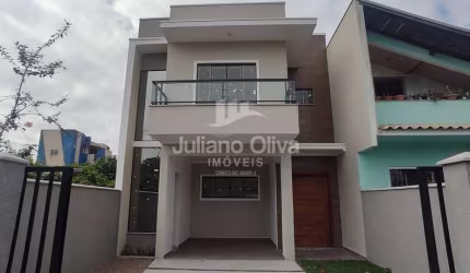 Sobrado Com 3 Dormitórios à Venda, 108 M² Por R$ 539.000,00 - Cambiju - Itapoá/sc