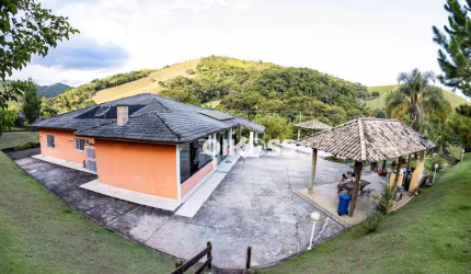 Chácara com 3 dormitórios à venda, 34000 m² por R$ 2.200.000 - Itapeva - Paraibuna/SP