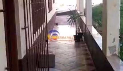 Casa para Venda em Santana De Parnaíba, Cristal Park 3, 2 dormitórios, 2 suítes, 4 banheiros, 4 vagas