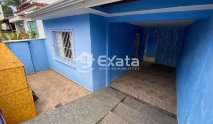 Casa com edícula para venda na Vila Carvalho