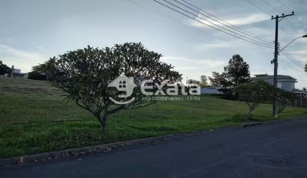 Terreno a Venda no Condominio Saint Charbel - 1000m2 Aracoiaba da Serra SP