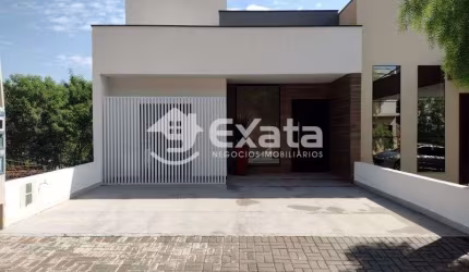 Casa em Condomínio à Venda com Piscina e Energia Solar - Vale Azul Residencial, Votorantim