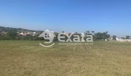 Terreno exclusivo de 1100m² no Condomínio Saint Charbel em Araçoiaba da Serra/SP!