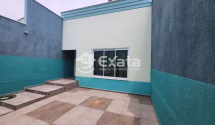 Sobrado de alto padrão para venda na Vila Hortência