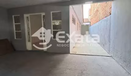 Casa térrea a venda no Jardim Casa Branca
