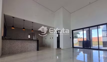Casa térrea para venda no Village Araçoiaba