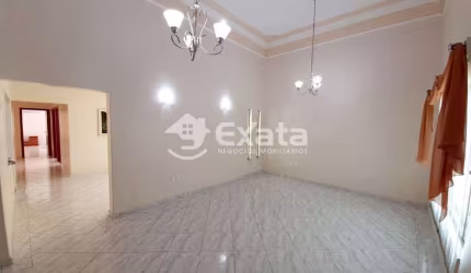 Casa à venda no Santa Rosália