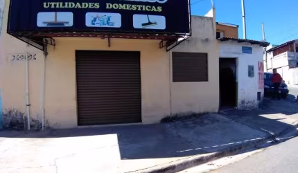 Casa com ponto comercial à venda - zona oeste