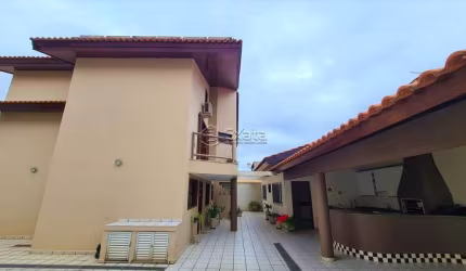 Sobrado Jardim Rosária Alcolea