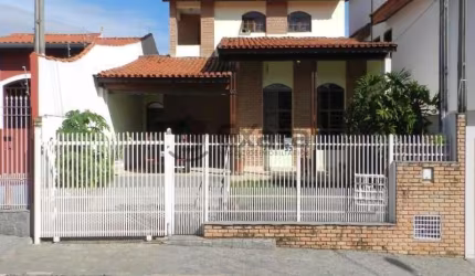 Sobrado para venda com 3 dormitorios
