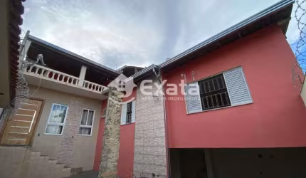 Casa com terreno para venda na Vila Haro