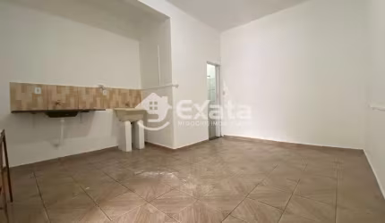Casa/KItnet para alugar no Jardim Santa Lúcia - Sorocaba