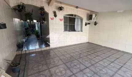 Casa à venda no Jardim Boa Esperança, Sorocaba - 3 dormitórios e suíte!