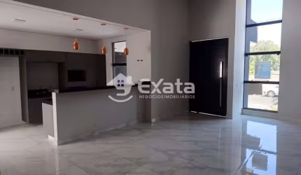 Casa totalmente térrea no Condomínio Le France em Sorocaba /SP!!!