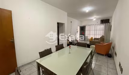 Casa Comercial para Locação ou Venda na Vila Trujillo.