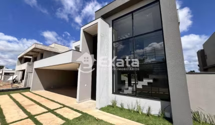 Casa alto padrao em condominio fechado em Aracoiaba da Serra / SP