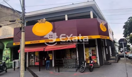 Sobrado Comercial à Venda na Vila Jardini, Sorocaba - 3 Dormitórios