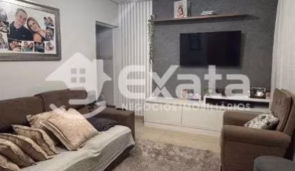 Casa padrão à venda com 2 dormitórios em Jardim Amália, Sorocaba