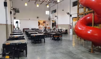 Excelente Oportunidade  Barracão com Residência Anexa no Jardim Guadalajara