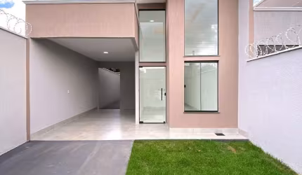 LINDA CASA PETROLINA