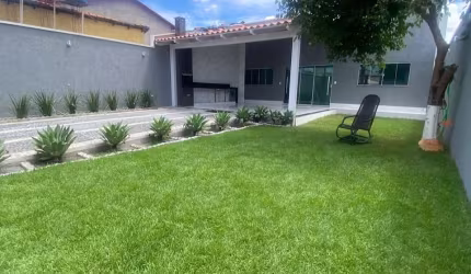 LINDA CASA PETROLINA