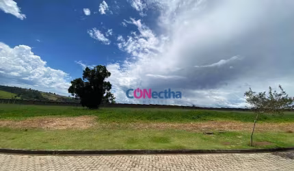 Terreno à venda, 688 m² por R$ 370.000,00 - Condomínio GSP Art's - Itatiba/SP