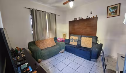 Casa com 2 dormitórios à venda, 70 m² por R$ 314.000 - Jardim Maria - Itatiba/SP