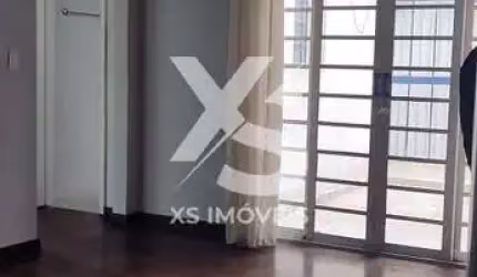 Apartamento à Venda Centro / Mercês
2 quartos 1 vaga