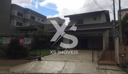 Casa/Sobrado Locação ou Venda semi-mobiliado, 5 Quartos, 1 Suite, 6 Vagas, 350M², Ahú / São Lourenç