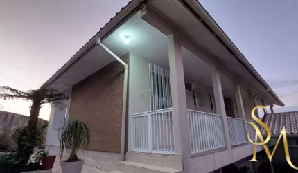 Casa em Ponta de Baixo, São José/SC